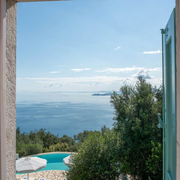 katavoloshousecorfu.com_front_view_window-1600